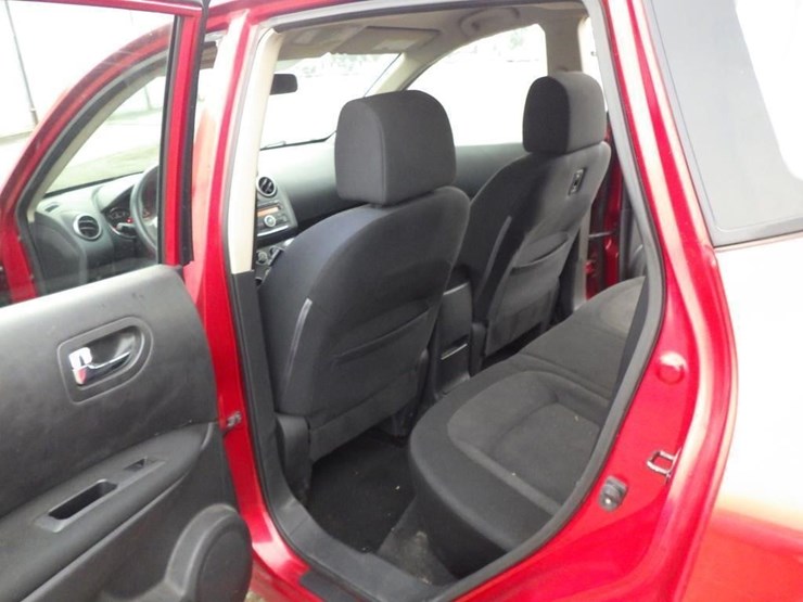 2012-nissan-rogue-image-7