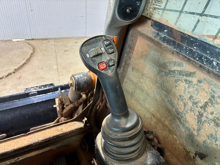 2021-case-tr270b-image-21