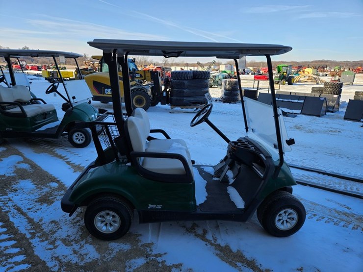 #171-•-yamaha-gas-golf-cart-image-6