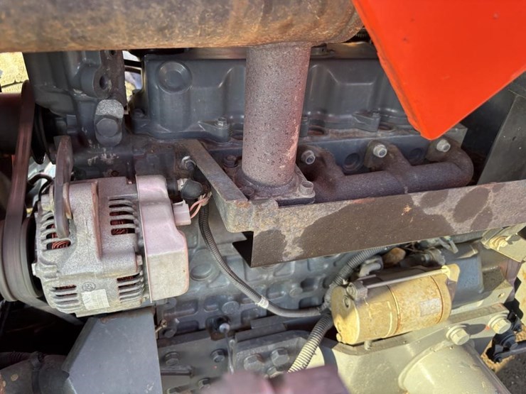 2011-kubota-mx4700-image-45