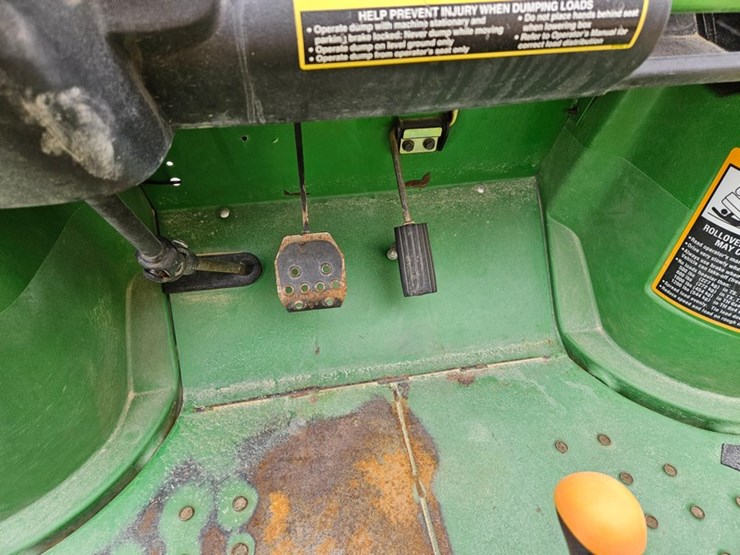 john-deere-tx-4x2-image-13
