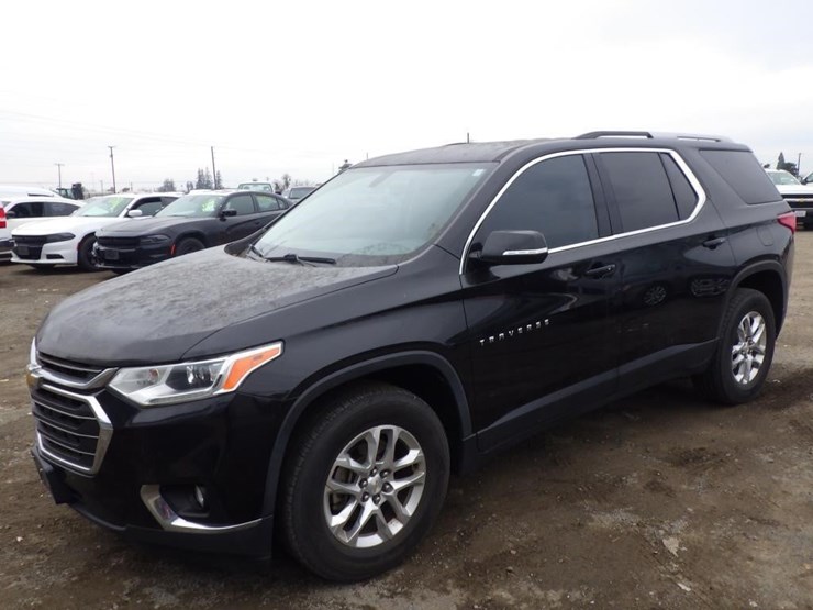 2018-chevrolet-traverse-image-1