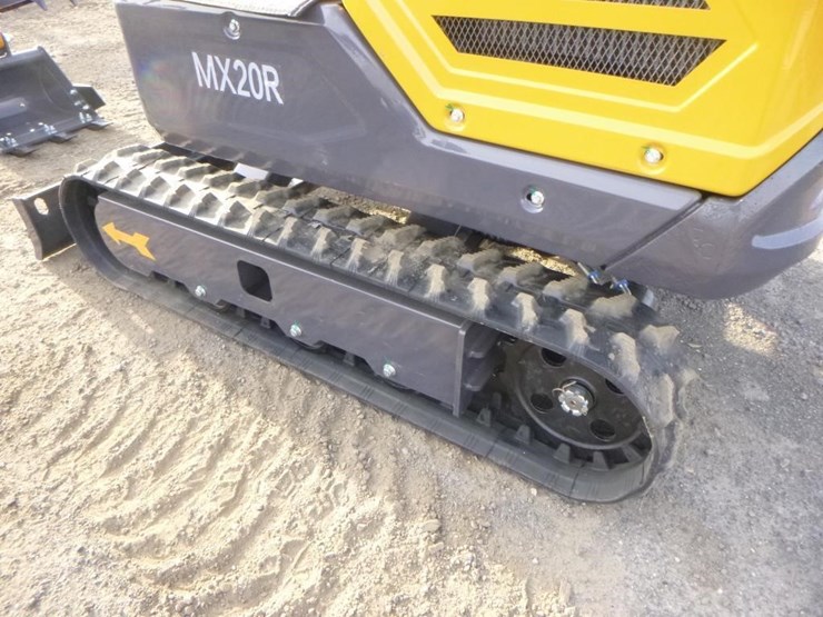 2025-agt-mx20r-hydraulic-excavator-image-27