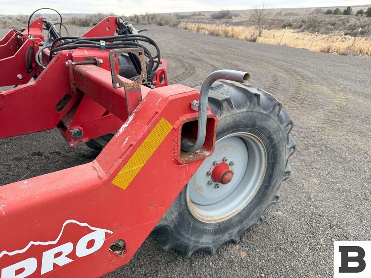 spudnik-8560-potato-planter---eltopia,-wa-image-33