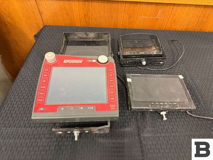 spudnik-8560-potato-planter---eltopia,-wa-image-68