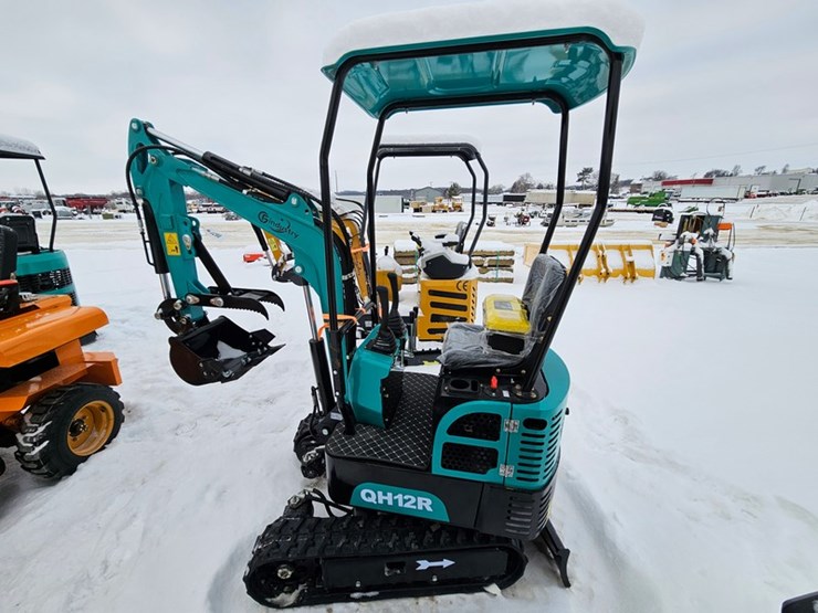 2025-cfg-industry-qh12r-image-2