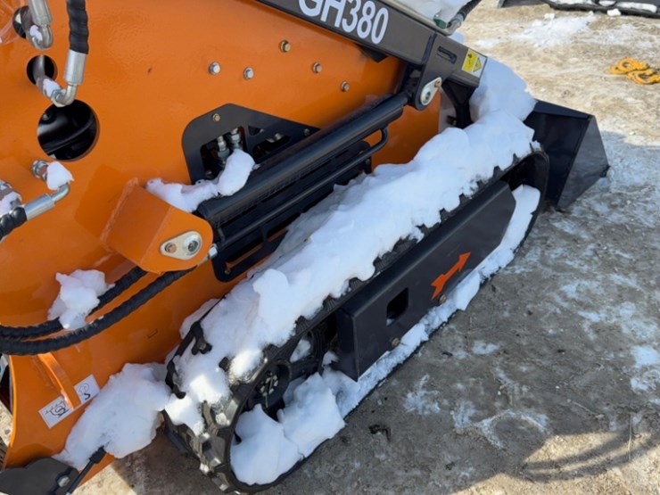 new-unused-aboss-gh380-mini-skid-loader,-15-hp-gas-engine,-aux.-hyd,-sn#2507113973-image-5
