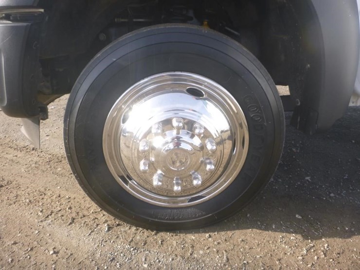 2012-ford-f450-image-16