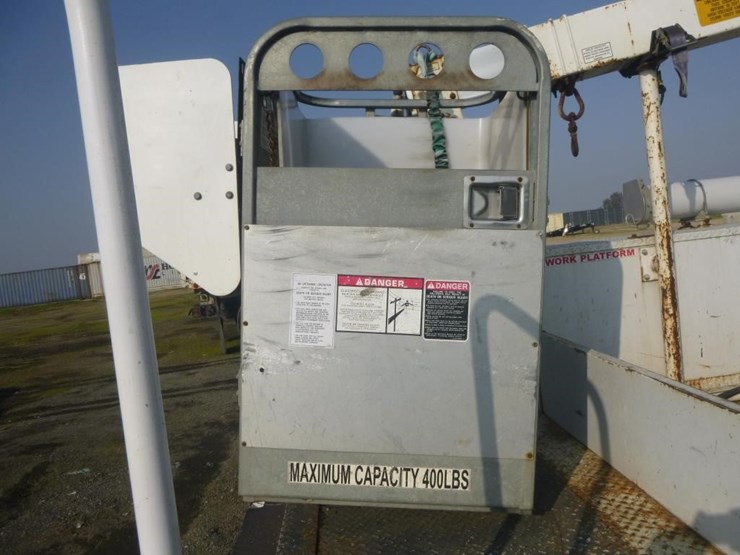 2010-ford-f550-image-26