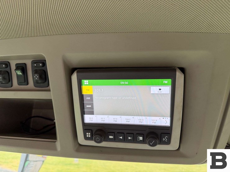 2021-john-deere-7r-350-image-80