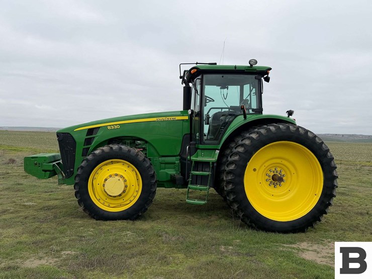 2006-john-deere-8330-image-2
