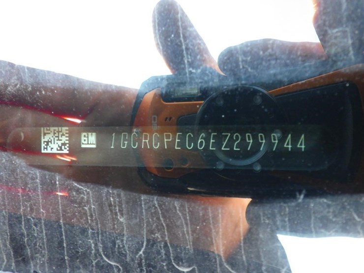 2014-chevrolet-1500-image-15