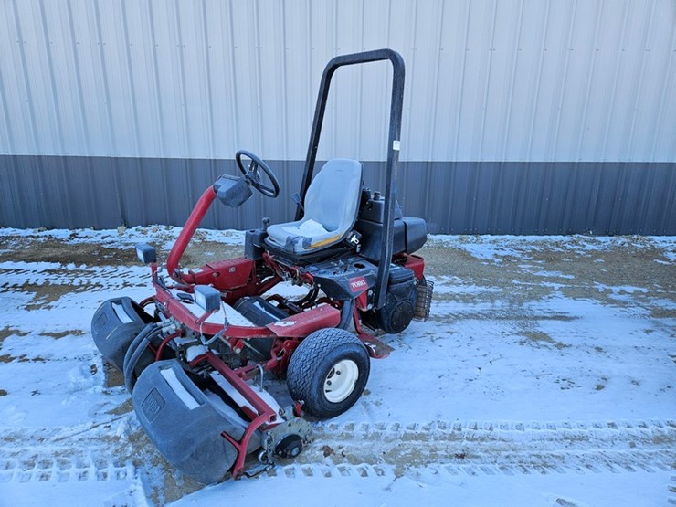 toro-greensmaster-3150-image-1