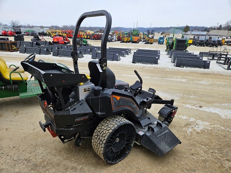 #164-•-spartan-kgz-xd-zero-turn-mower-image-5