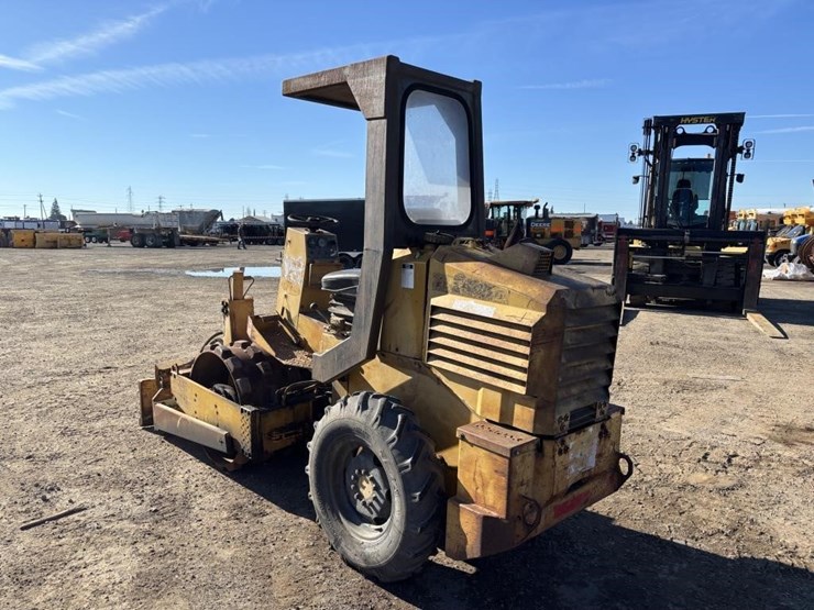 1999-rammax-vibratory-compactor-image-4