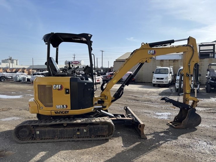 2022-caterpillar-303.5-image-7