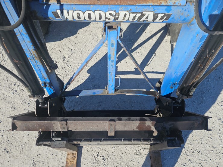 new-holland-ts110-image-5