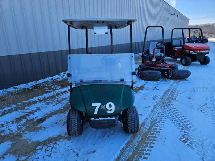 #170-•-yamaha-gas-golf-cart-image-8