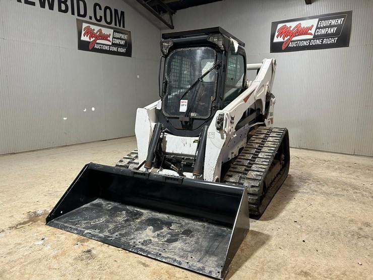2022-bobcat-t870-image-8