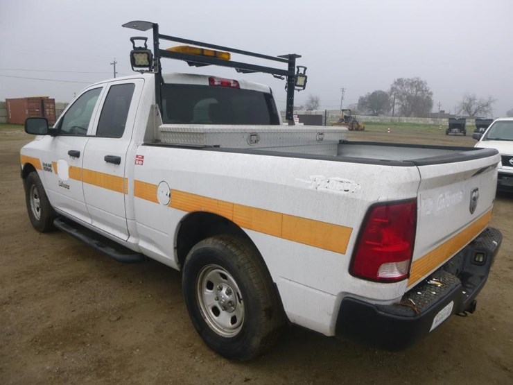 2016-dodge-1500-image-4