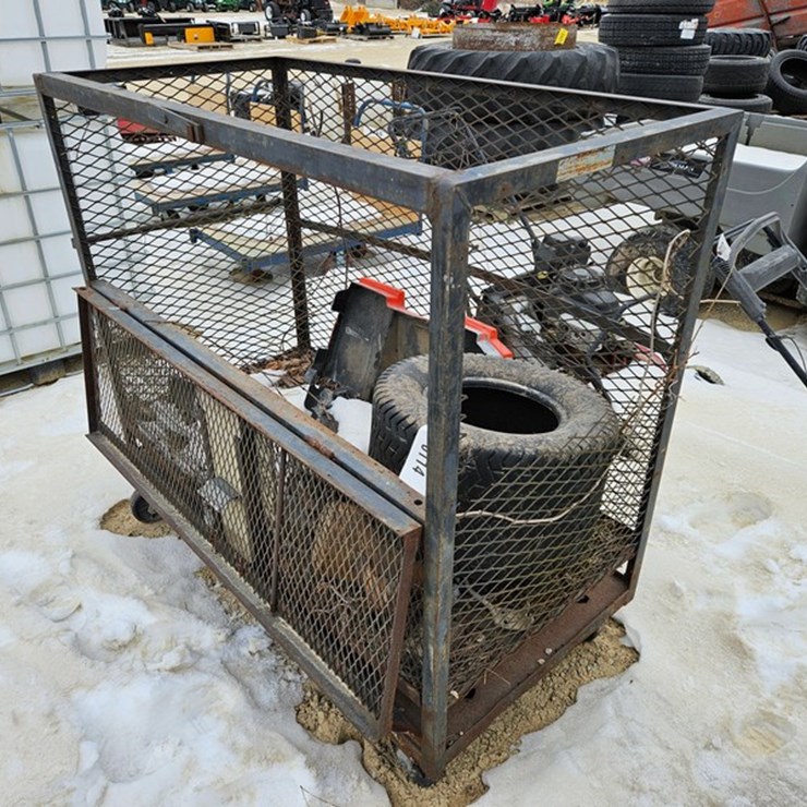 #114 • 30' X 60" Steel Basket Cart