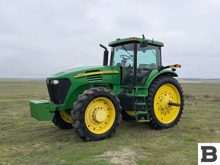2004-john-deere-7920-image-1