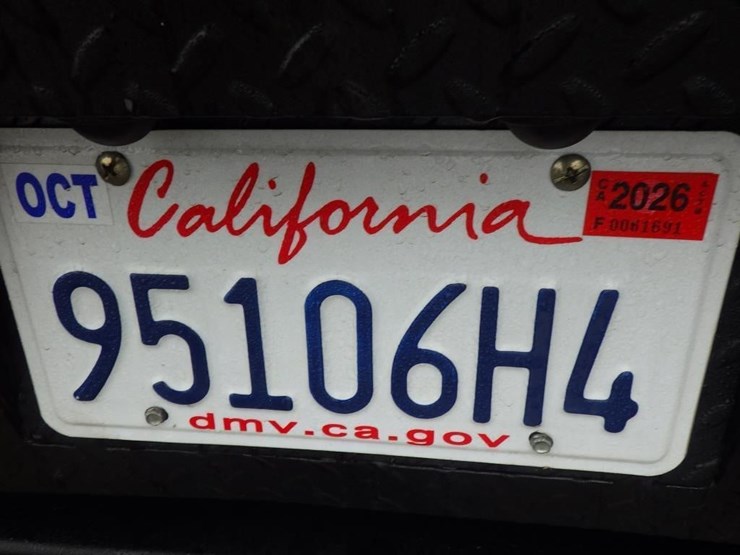 2016-dodge-3500-image-20