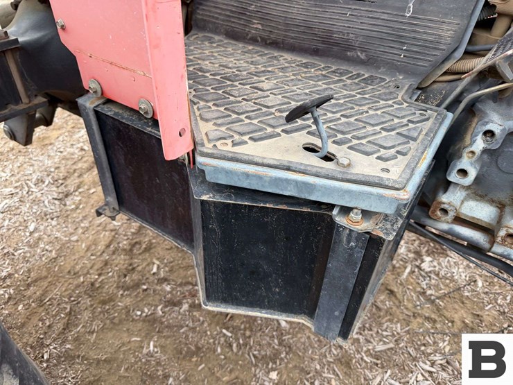 kubota-m9000-image-33