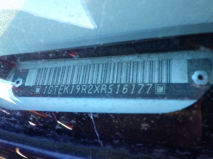 1999-gmc-1500-image-13