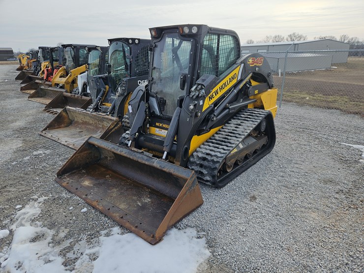 2020-new-holland-c345-image-25