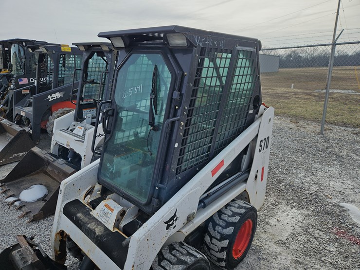 2014-bobcat-s70-image-21