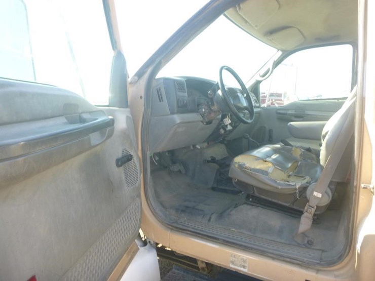 2007-ford-f650-image-11