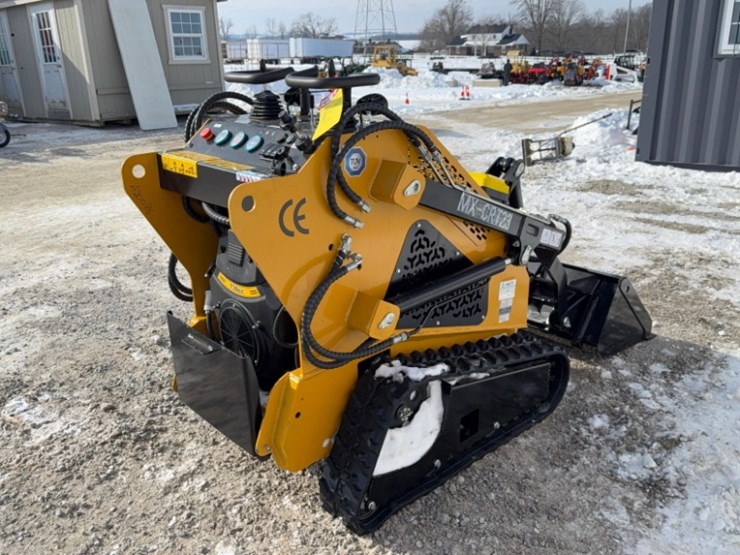 unused-2025-agt-model-mx-crt23-mini-skid-steer,-23-hp-gas-engine,-sn#-mxcrt232025100752-image-6