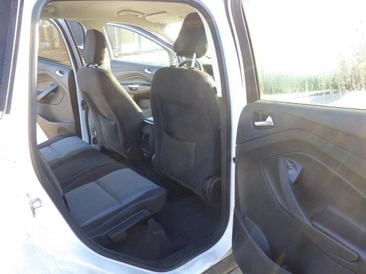 2018-ford-escape-image-8