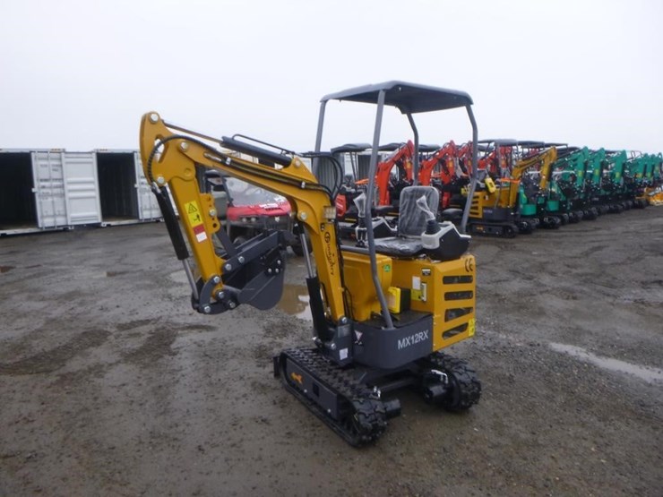 2025-agt-mx12rx-hydraulic-excavator-image-1