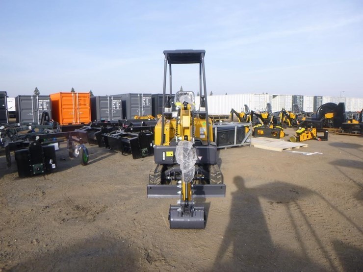 2025-agt-mx20r-hydraulic-excavator-image-6