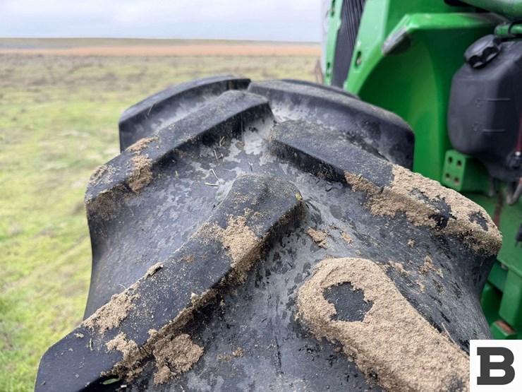 2006-john-deere-8330-image-36