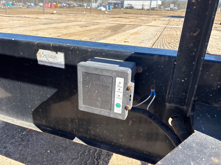 #32742-•-2023-load-trail-trailer-image-12