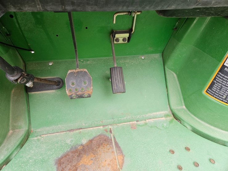 john-deere-tx-4x2-image-12
