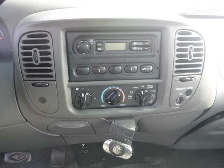 2000-ford-f150-image-12