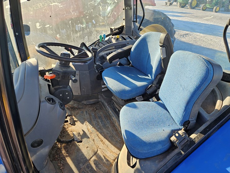 2007-new-holland-t6030-image-15