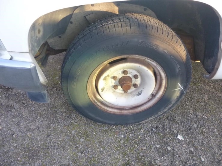 1988-chevrolet-1500-image-17