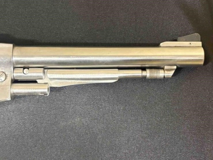 ruger---old-army---black-powder-revolver-image-7