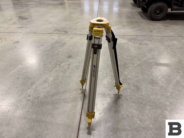 topcon-surveyor/gps-tripod---eltopia,-wa-image-3