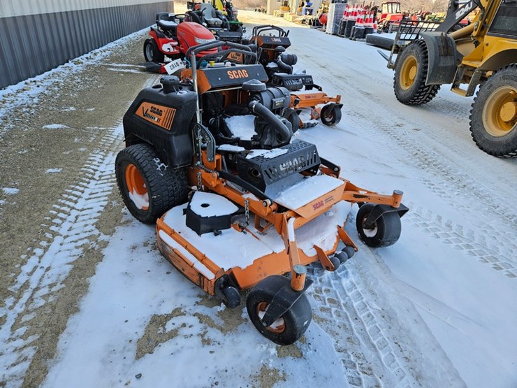 #182-•-scag-stand-up-zero-turn-mower-image-7