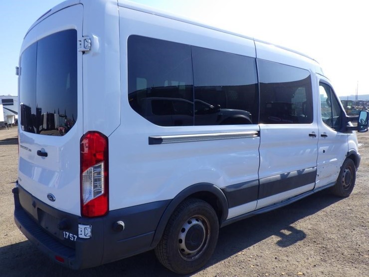 2017-ford-transit-image-3