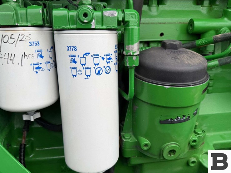 2004-john-deere-7920-image-31