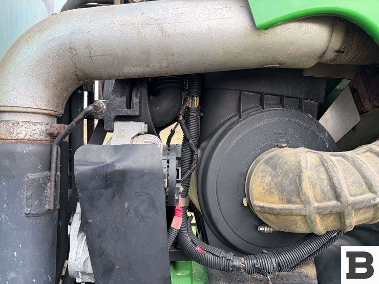 2002-john-deere-8420-image-31