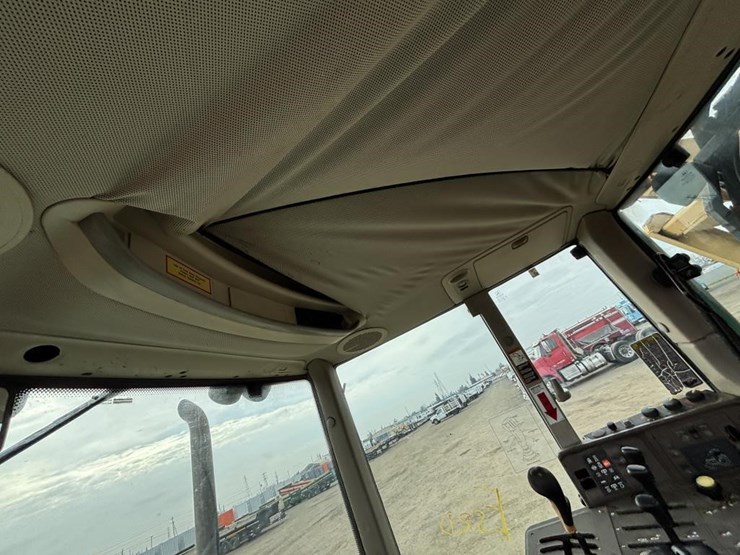 2003-john-deere-7220-image-34