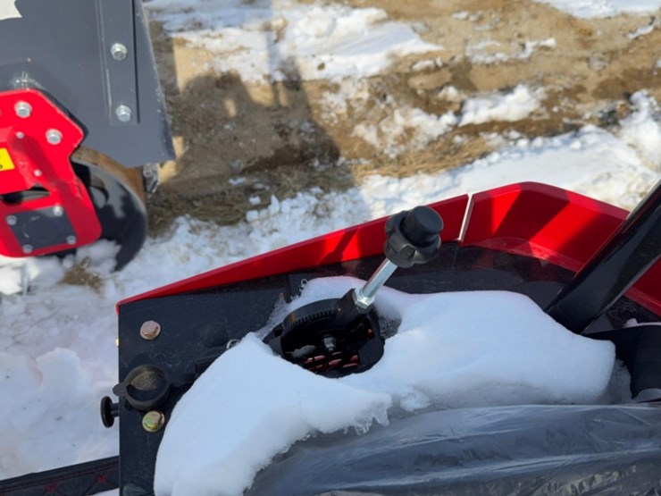 new-unused-2025-miva-model-13-mini-excavator,-13.5hp-gas-engine,-pilot-controls,-16"-bucket,-blade-image-11